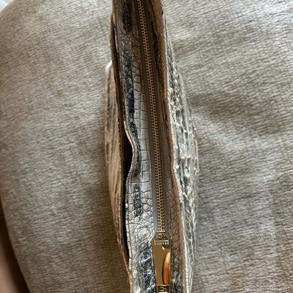 Nice new Brahmin handbag beautiful multi color - Picture 9 of 17